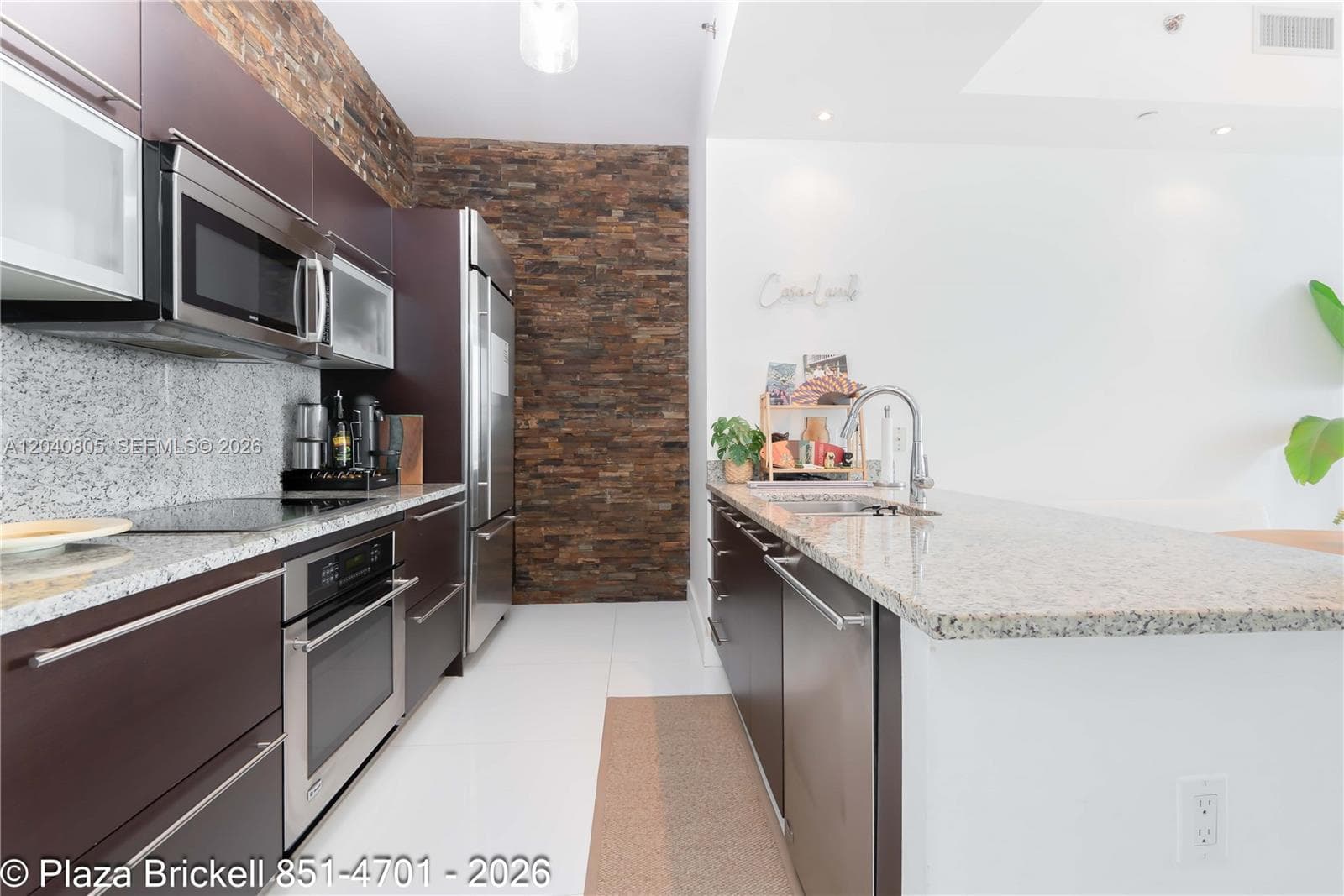 950 Brickell Bay Dr # 4701, Miami, FL 33131 photo 3