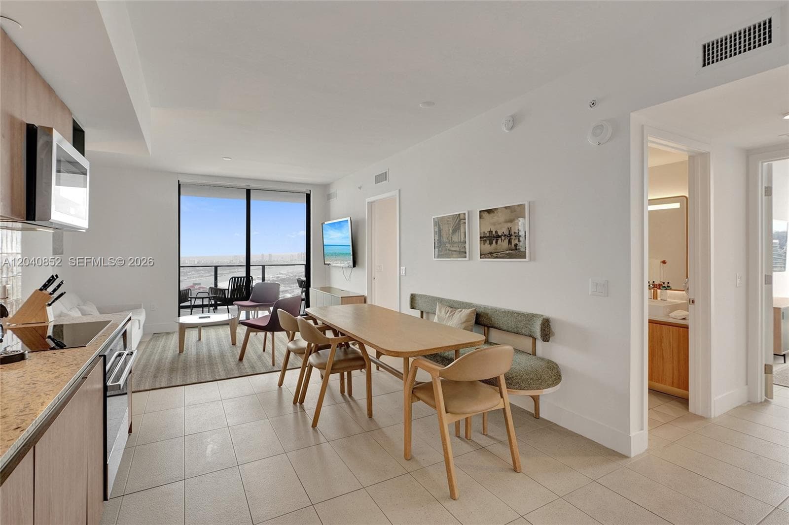 159 NE 6th St # 3916, Miami, FL 33132 photo 4