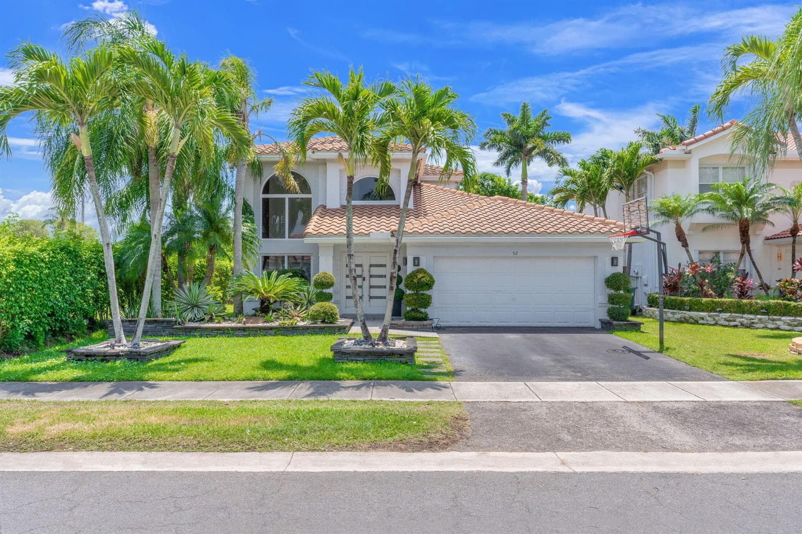 52 Gables Boulevard, Weston, FL 33326 photo 4