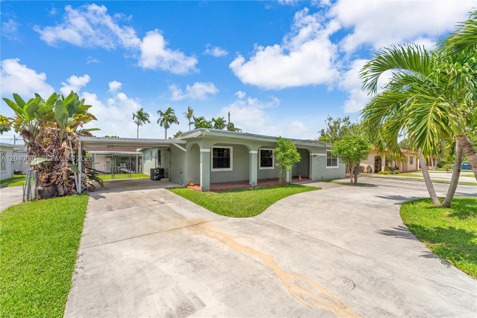 6860 SW 18th St, Miami, FL 33155 photo 2