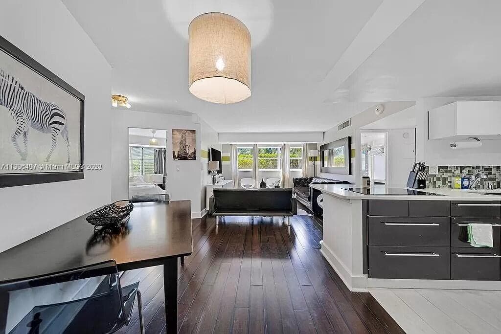 1881 Washington Avenue # 2g, Miami Beach, FL 33139 photo 2