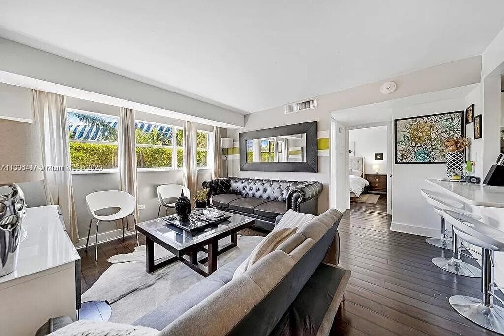 1881 Washington Avenue # 2g, Miami Beach, FL 33139 photo 5