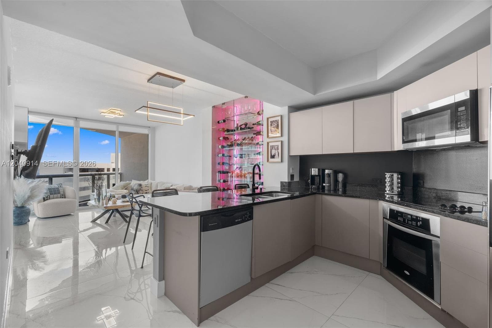 480 NE 30th St # 904, Miami, FL 33137 photo 5
