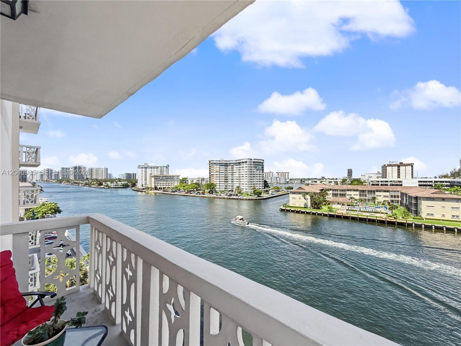 1817 S Ocean Dr # 620, Hallandale Beach, FL 33009 photo 2