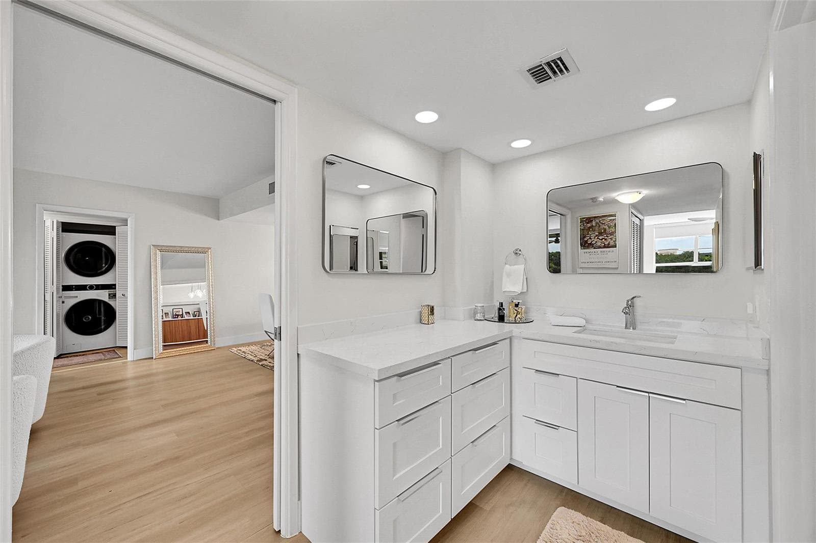 555 Oaks Lane # 311, Pompano Beach, FL 33069 photo 5