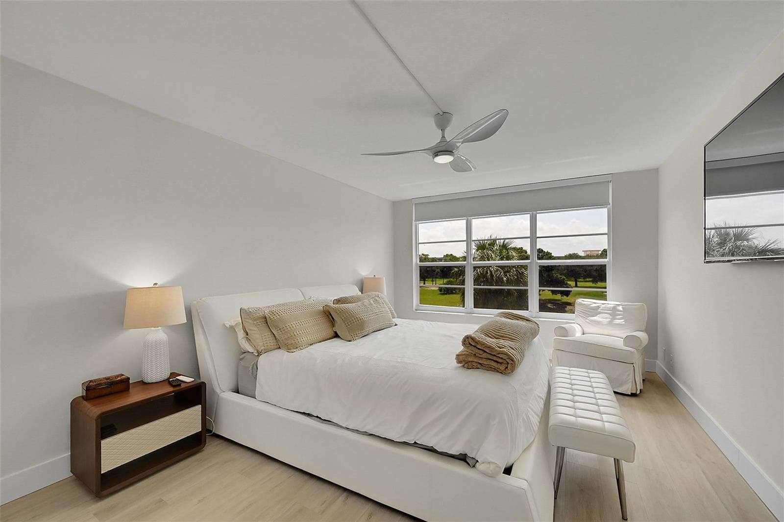 555 Oaks Lane # 311, Pompano Beach, FL 33069 photo 4