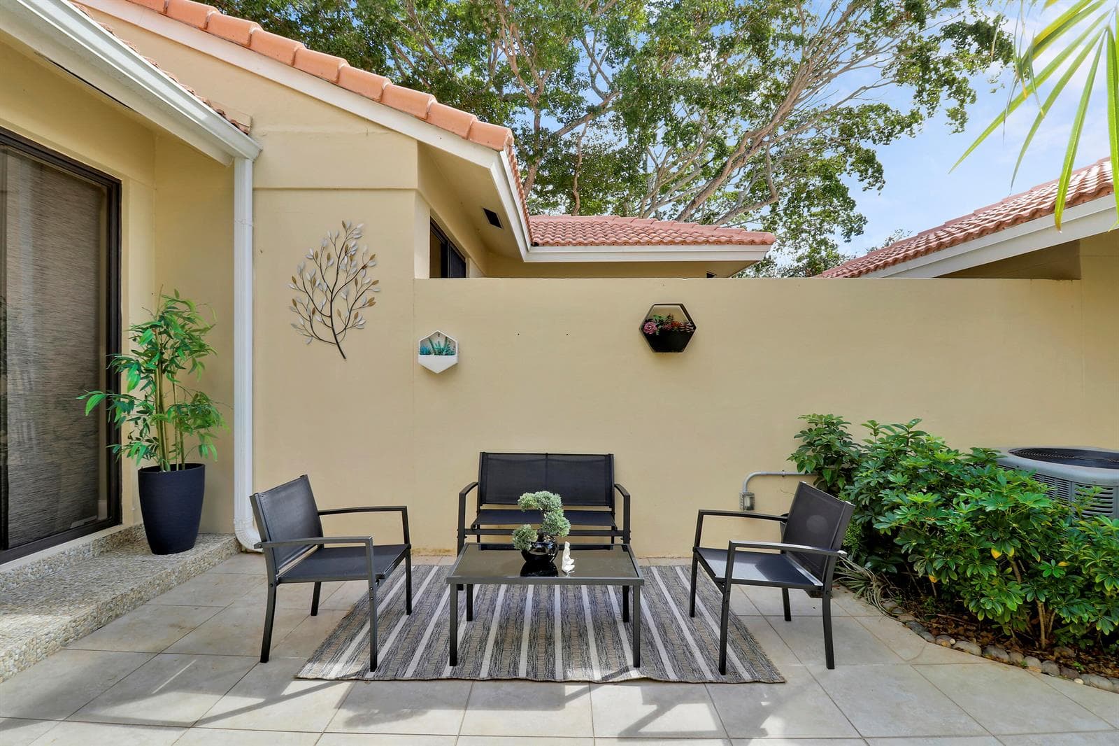 204 Old Meadow Way, Palm Beach Gardens, FL 33418 photo 4