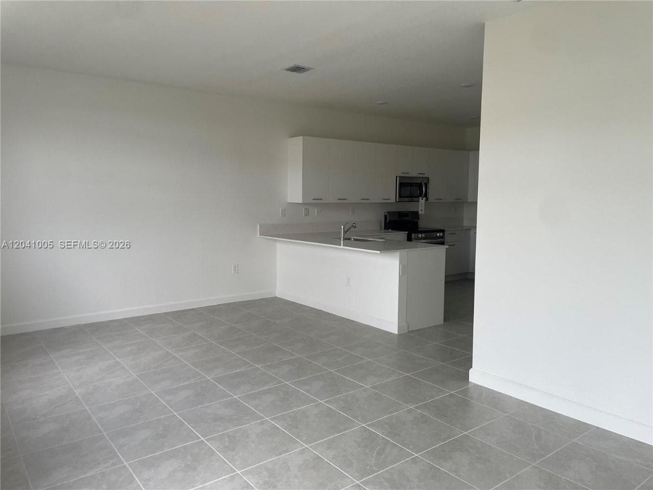 12612 NW 22nd Pl # 12612, Miami, FL 33167 photo 2