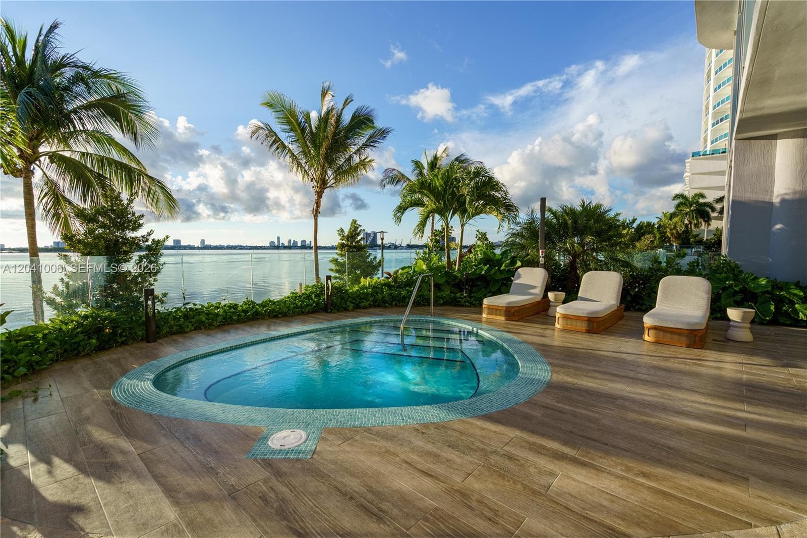 700 NE 24th st # 2304, Miami, FL 33137 photo 3