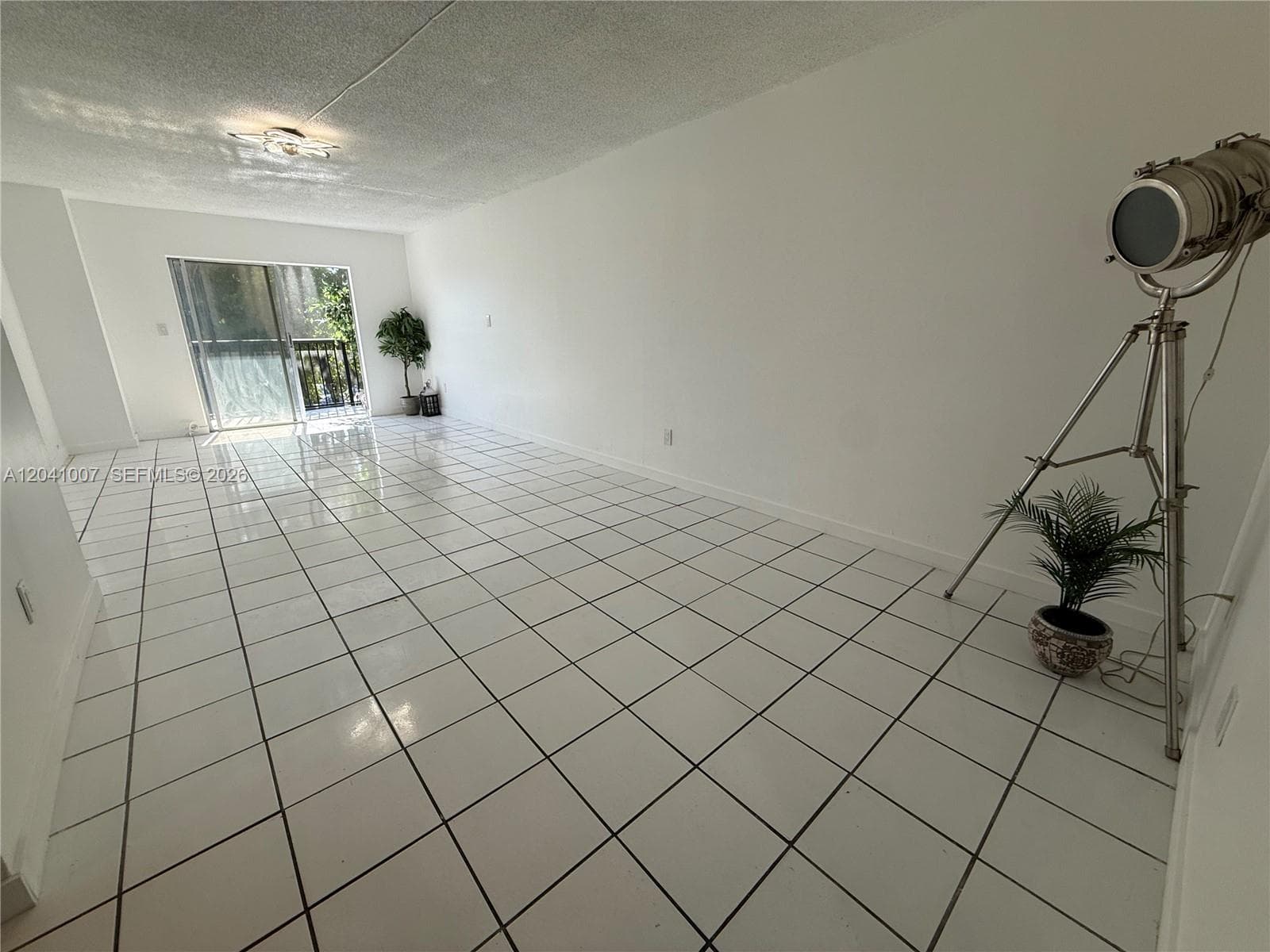 13455 NE 10th Ave # 410, North Miami, FL 33161 photo 2