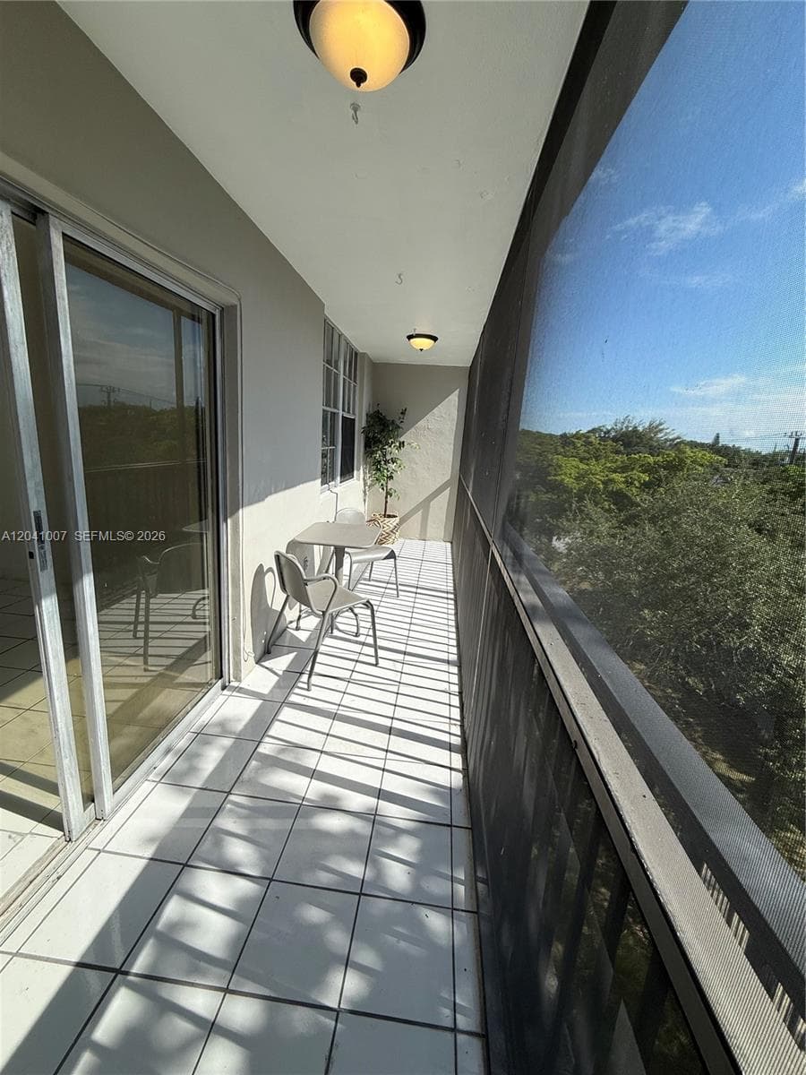 13455 NE 10th Ave # 410, North Miami, FL 33161 photo 4