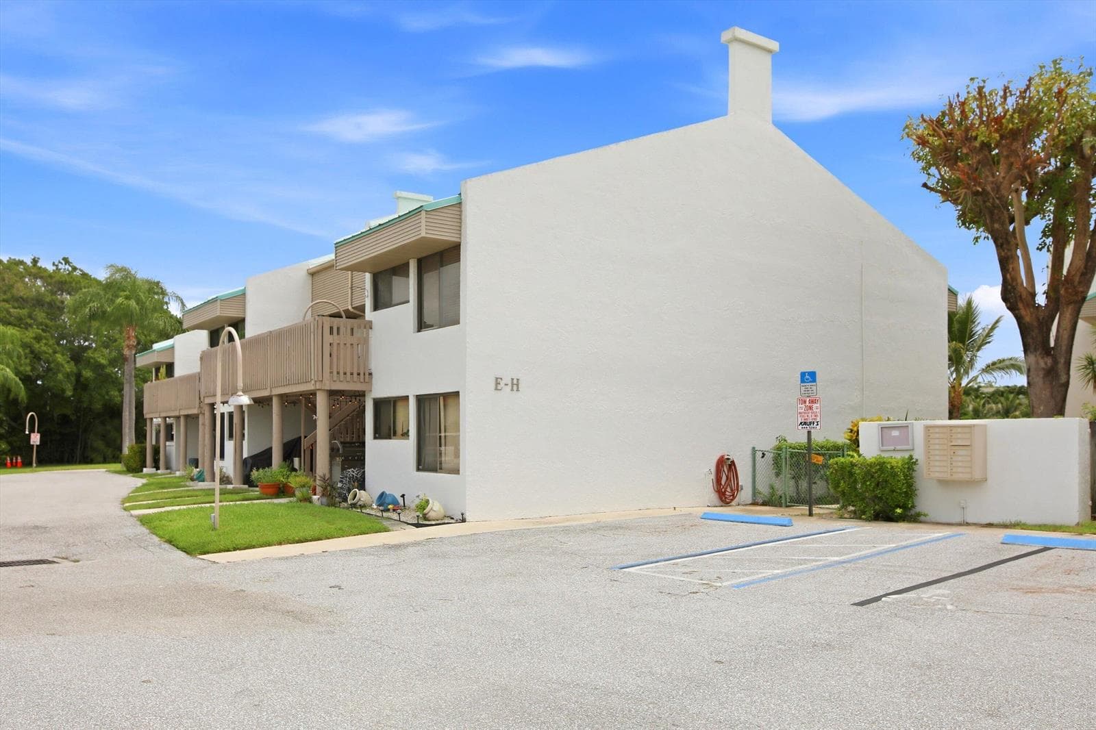 412 Southwind Drive # E2, North Palm Beach, FL 33408 photo 5