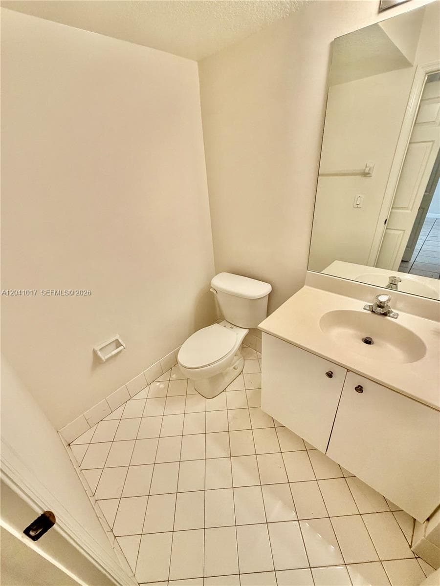 5770 NW 113th Pl # ., Doral, FL 33178 photo 5