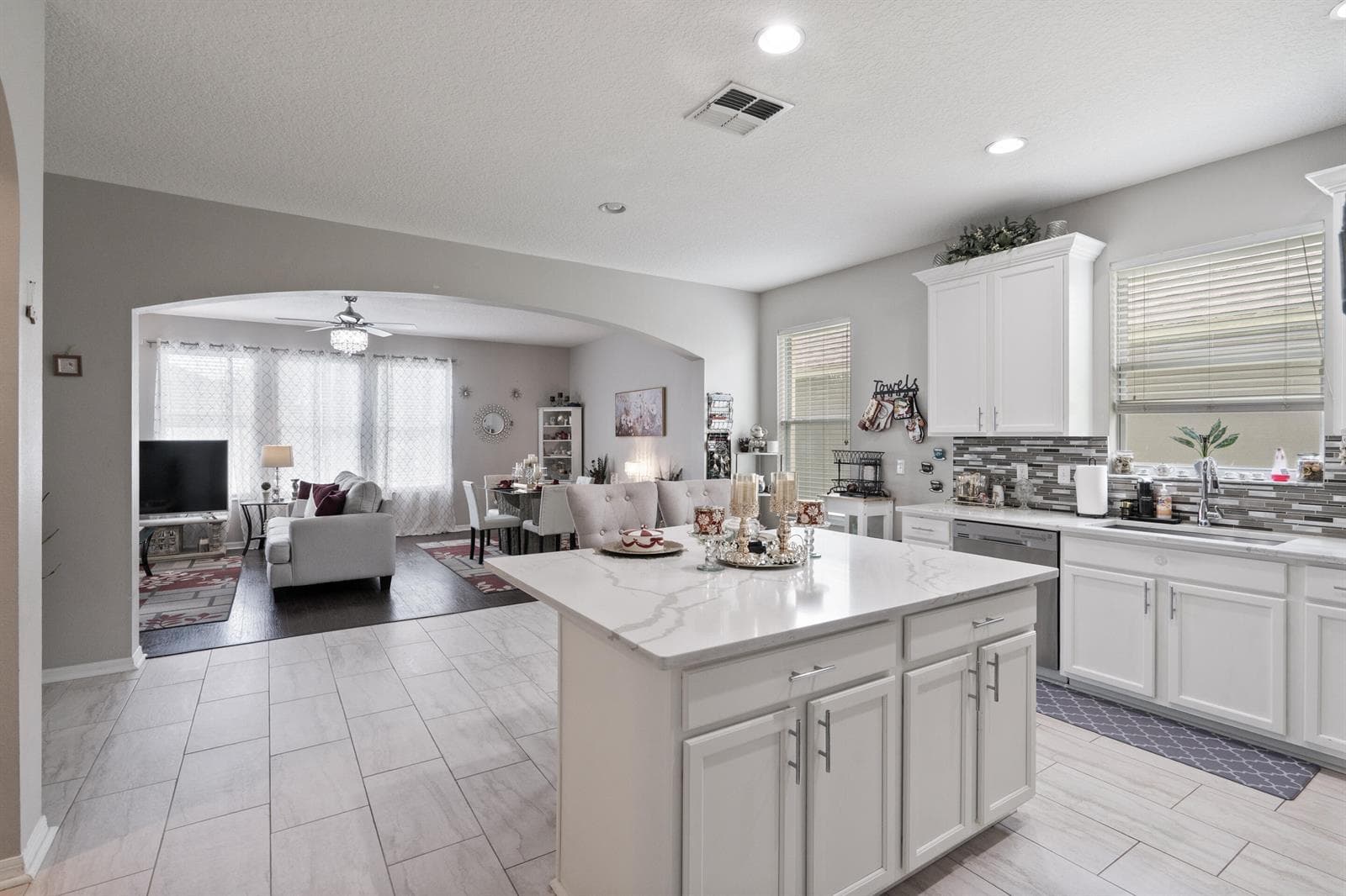 12532 Sawgrass Oak Street, Orlando, FL 32824 photo 5