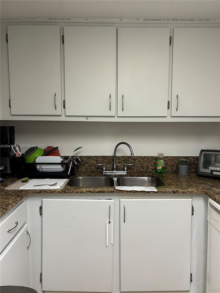1975 Normandy Dr # 301, Miami Beach, FL 33141 photo 4