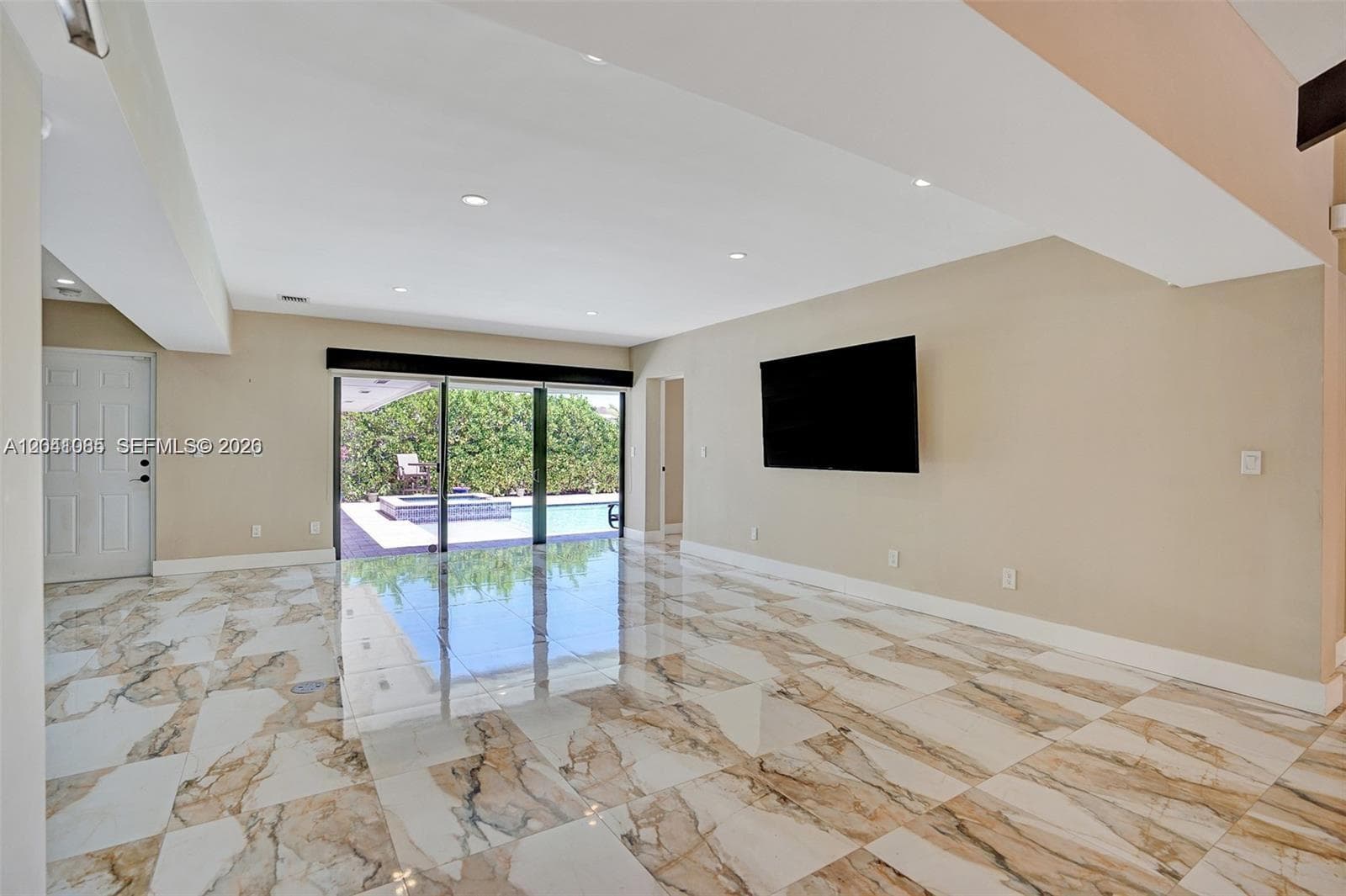 2255 NE 120th St, North Miami, FL 33181 photo 4