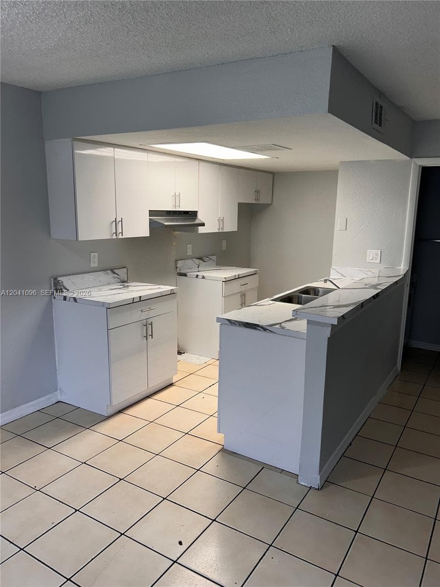 2091 Ilene DR # 2, Delray Beach, FL 33445 photo 3