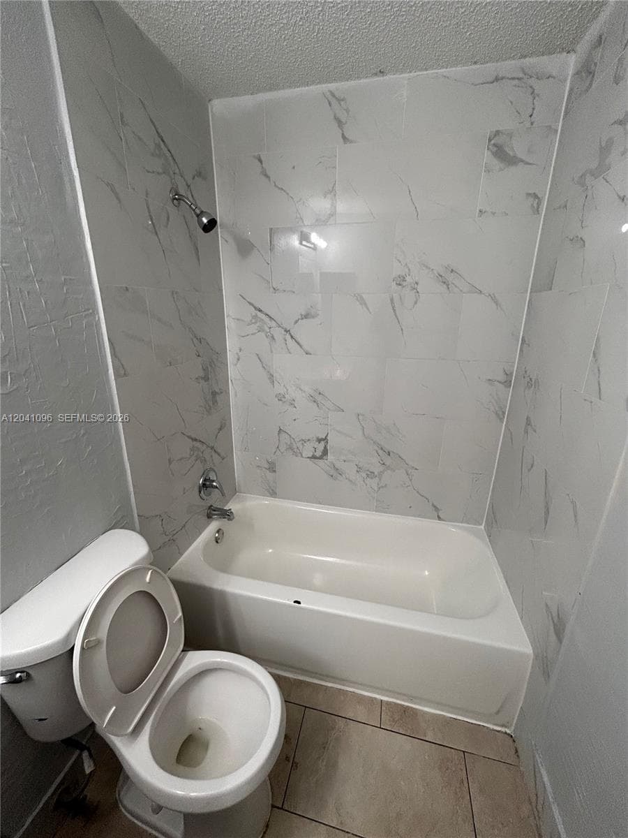 2091 Ilene DR # 2, Delray Beach, FL 33445 photo 5