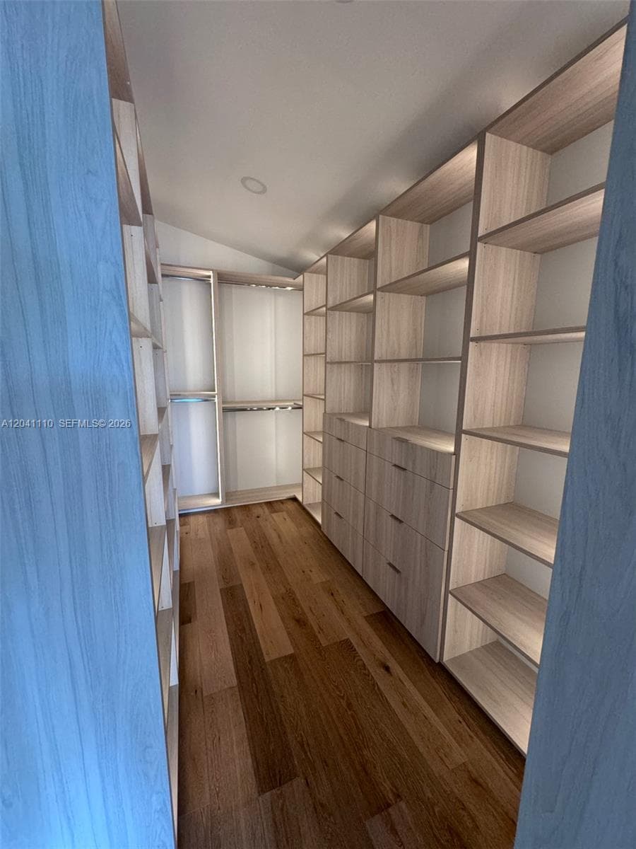 Cabinet Manufacturing, Hialeah FL 33016 photo 5
