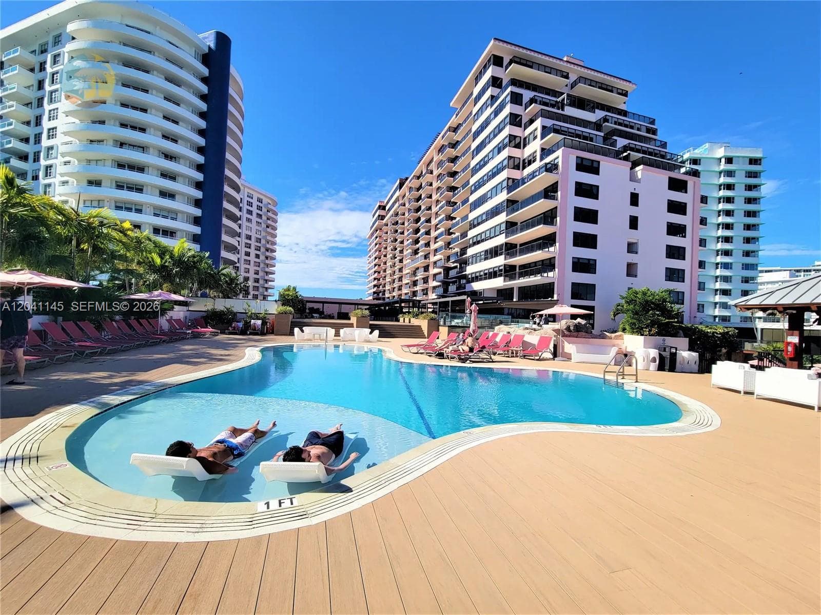 5225 Collins Ave # 914, Miami Beach, FL 33140 photo 3