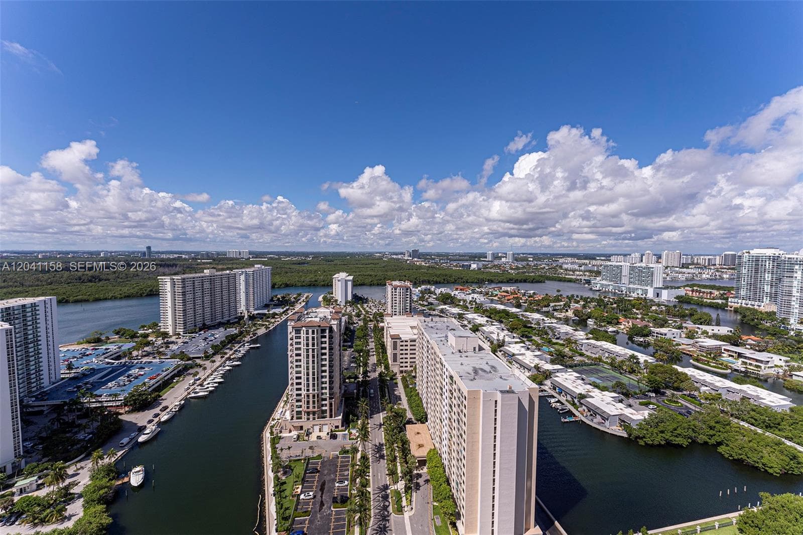 15901 Collins Ave # 2805, Sunny Isles Beach, FL 33160 photo 3