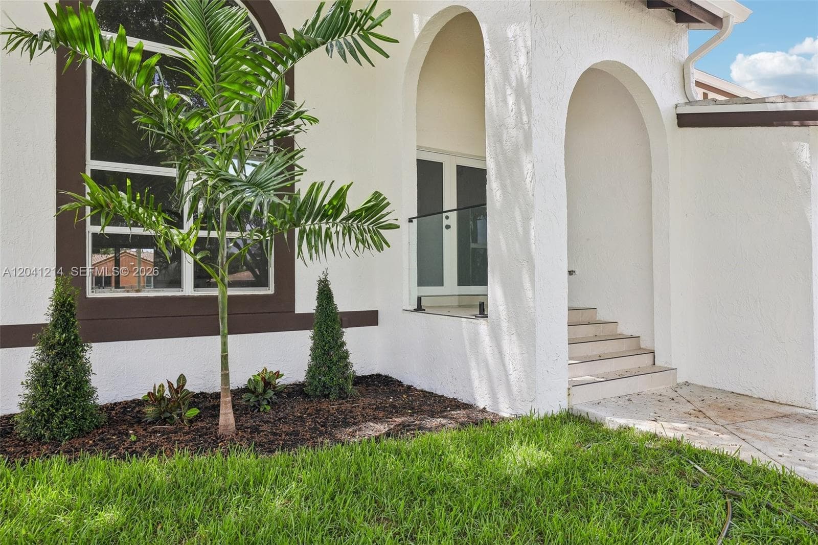 15010 E Falcons Lea Dr, Davie, FL 33331 photo 5