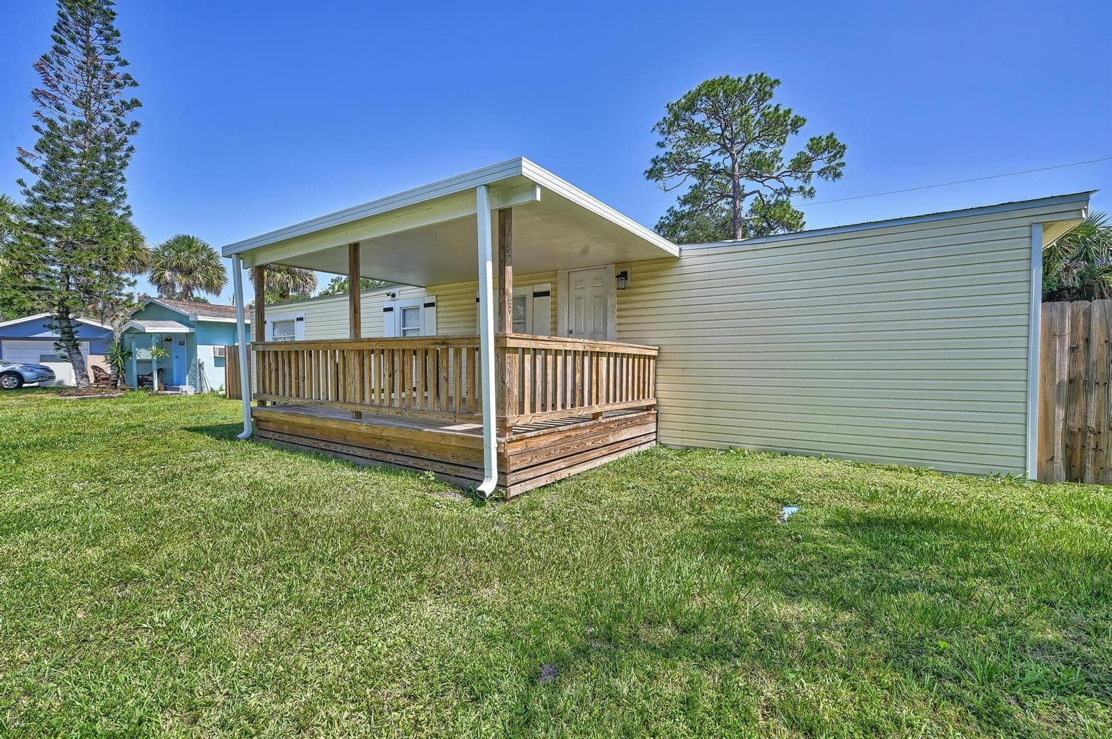 5204 Deanna Lane, Fort Pierce, FL 34946 photo 2