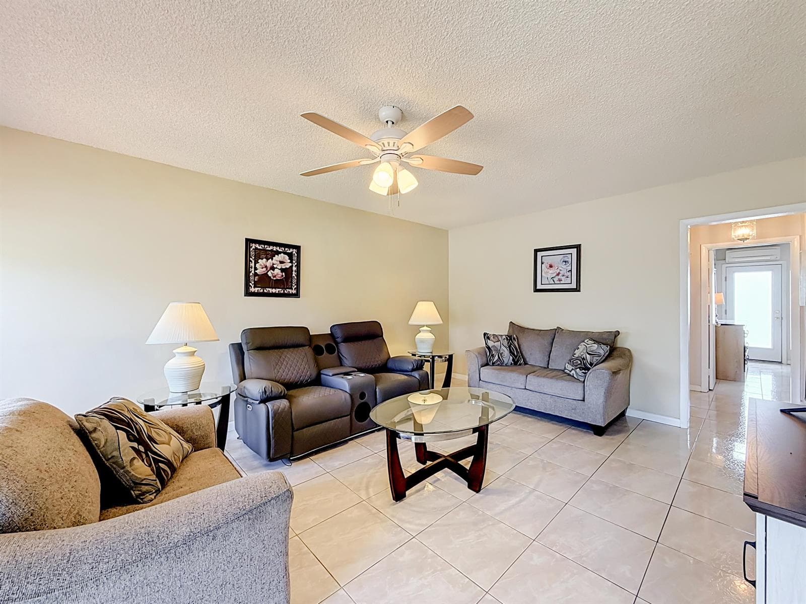 1050 SW 11th Street # L2, Hallandale Beach, FL 33009 photo 5