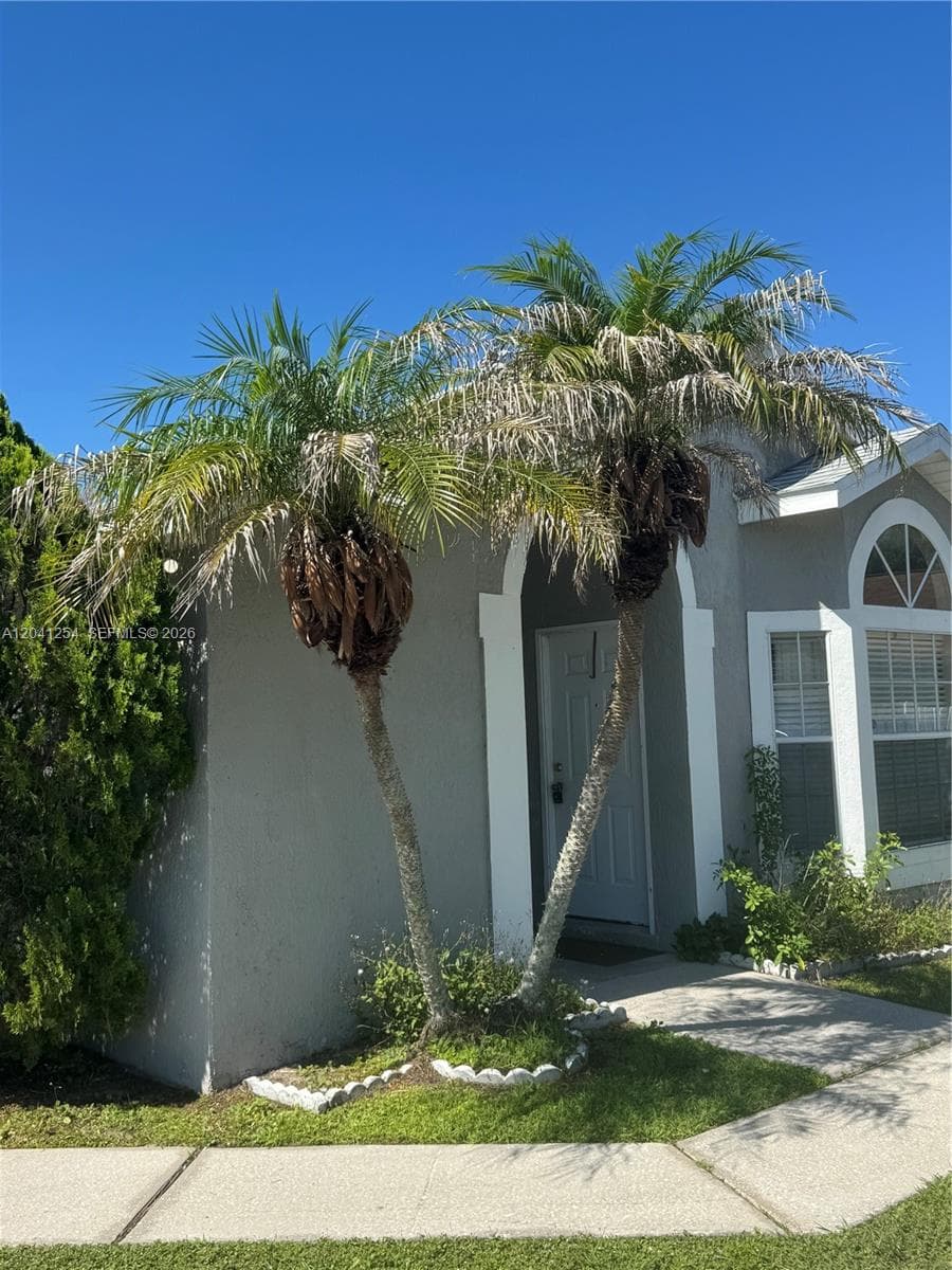 2399 Harbor Town Drive, Other City - In The State Of Florida, FL 34744 photo 3