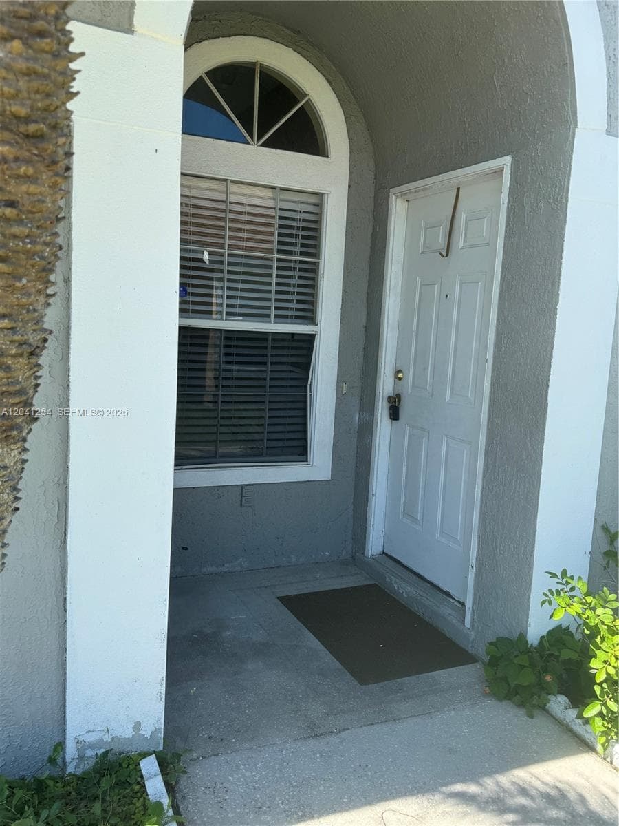 2399 Harbor Town Drive, Other City - In The State Of Florida, FL 34744 photo 4
