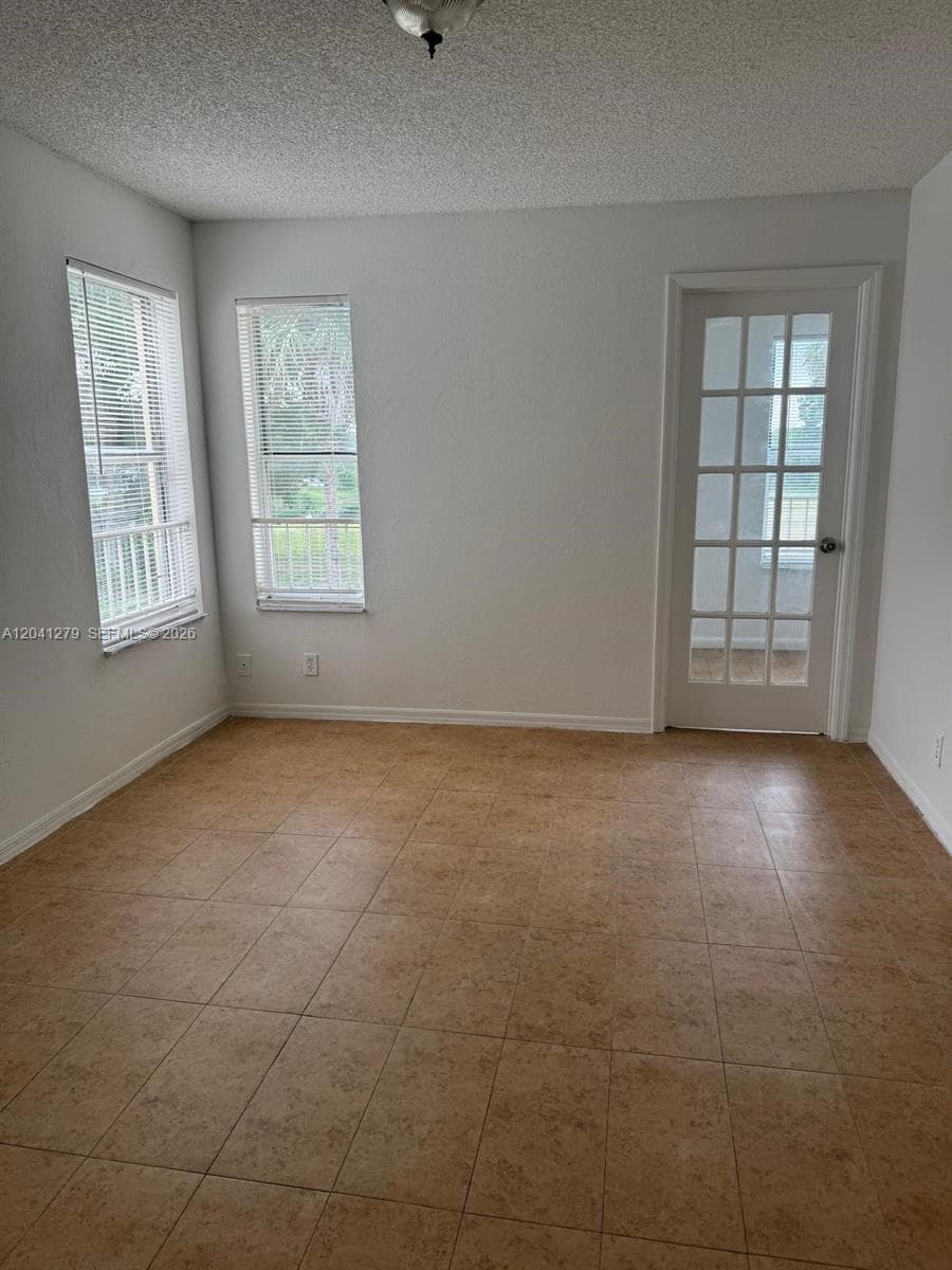 3400 N Pinewalk Dr N # 924, Margate, FL 33063 photo 3