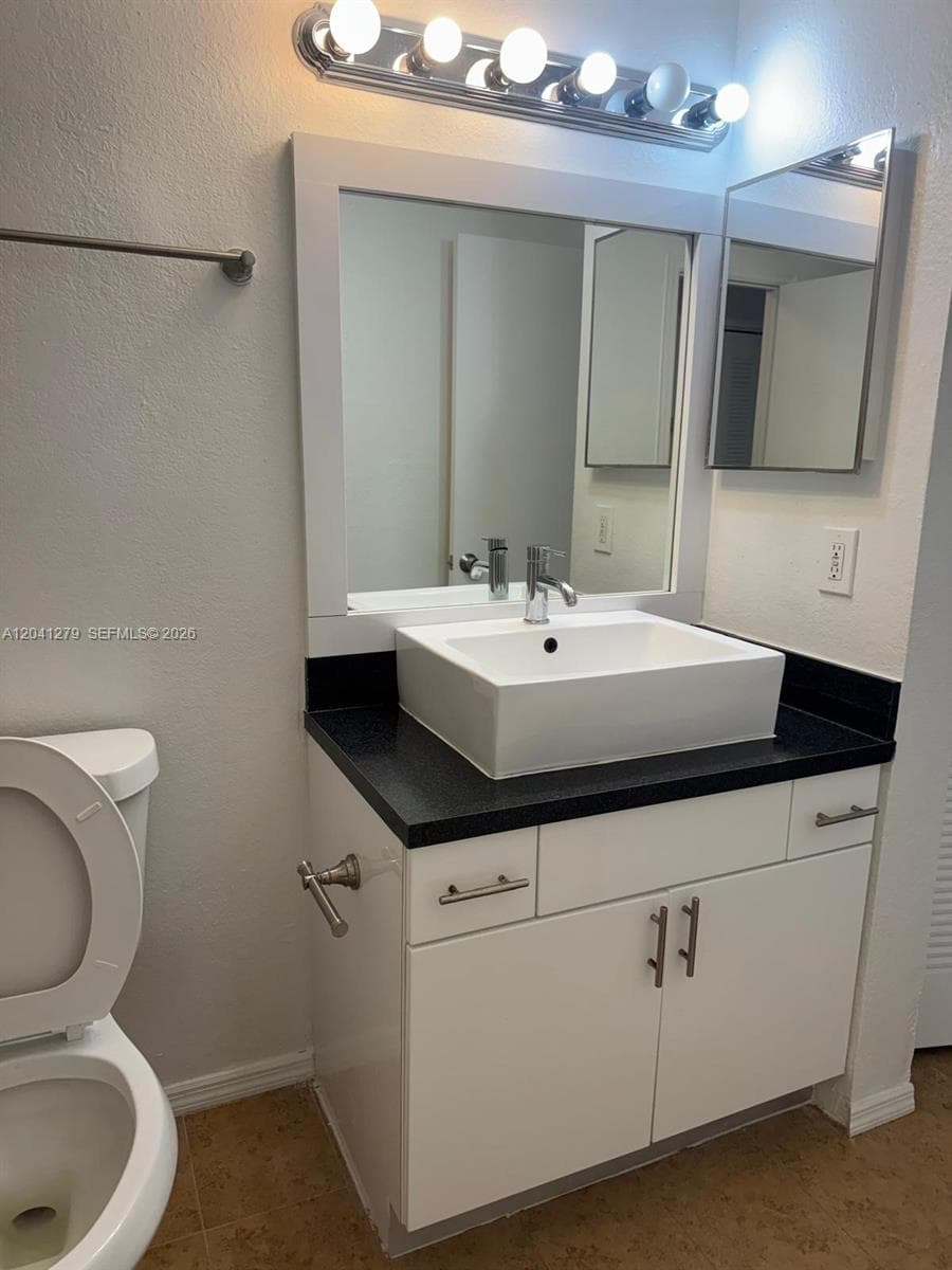 3400 N Pinewalk Dr N # 924, Margate, FL 33063 photo 4