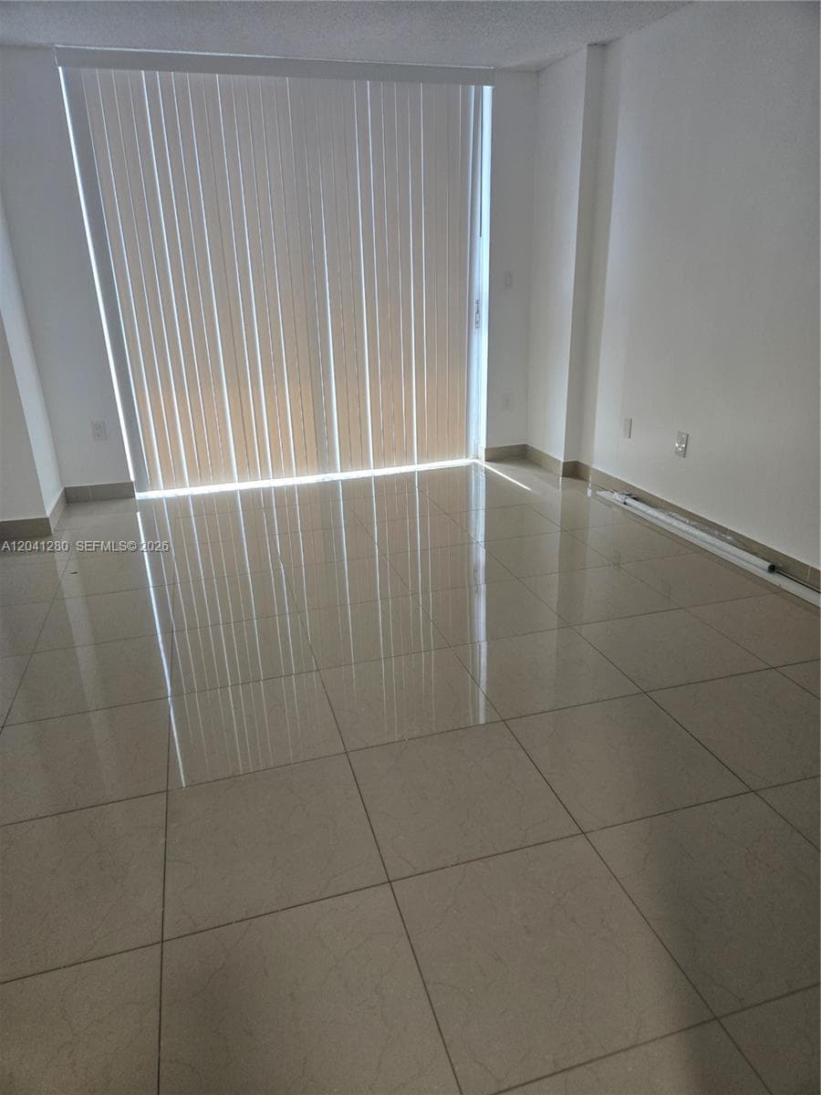 4675 W 18th Ct # 606, Hialeah, FL 33012 photo 5