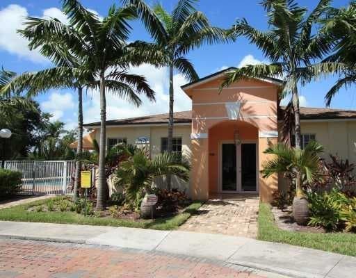 3650 N 56th Avenue # 504, Hollywood, FL 33021 photo 4
