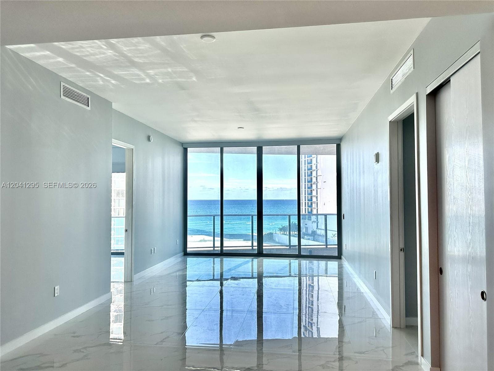 17550 Collins Ave # 803, Sunny Isles Beach, FL 33160 photo 2