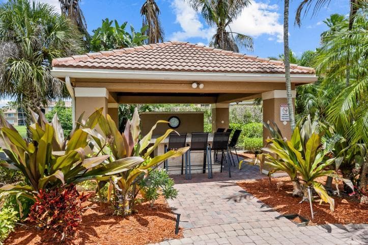 3721 NW Mediterranean Lane # 8-304, Jensen Beach, FL 34957 photo 4