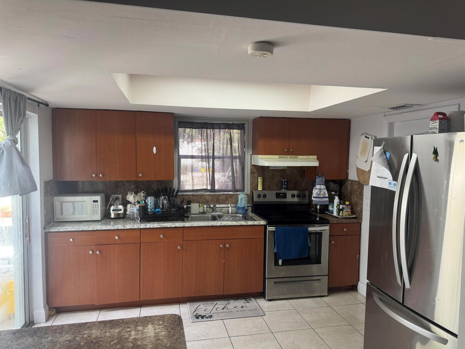 910 N F Street, FL 33460 photo 2