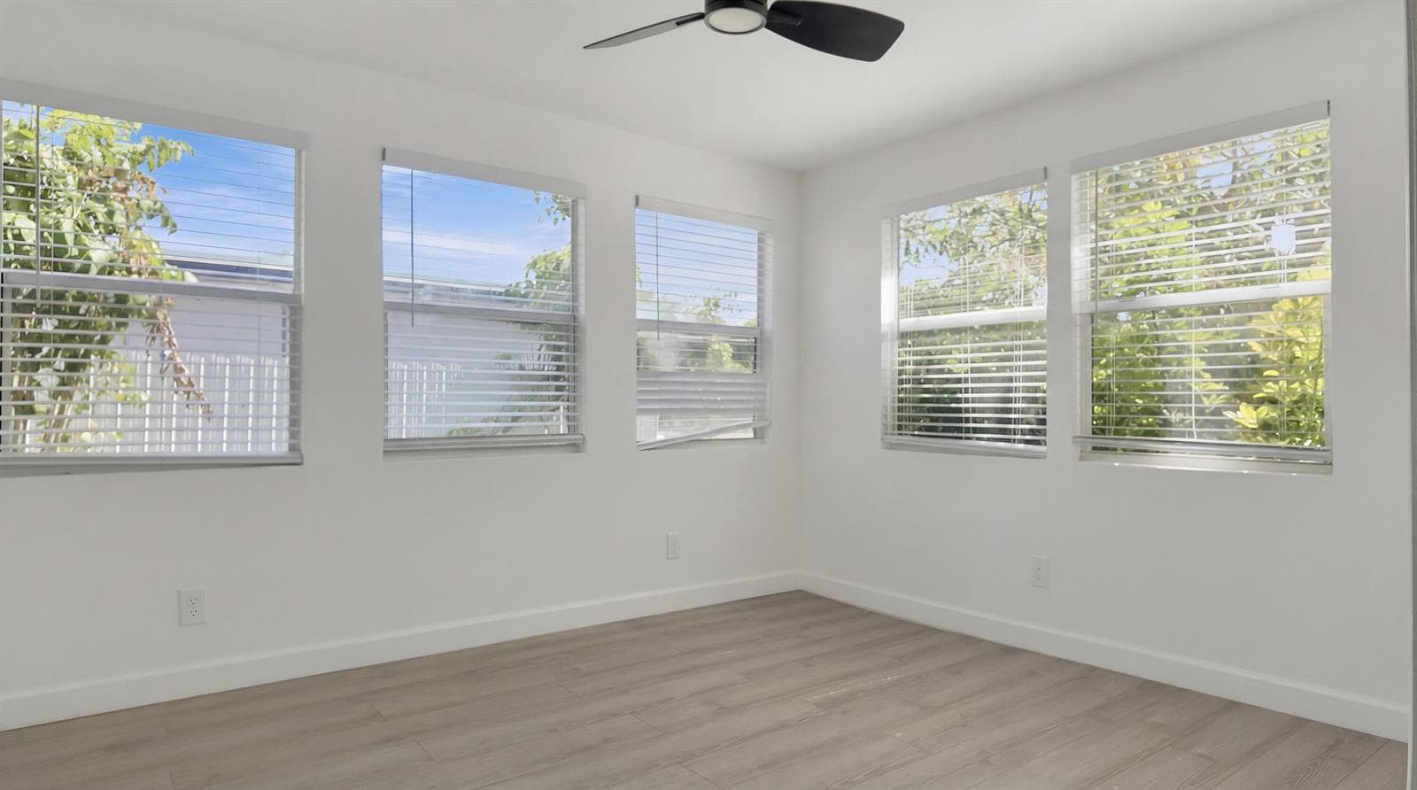 720 S 11th Street, Lantana, FL 33462 photo 5
