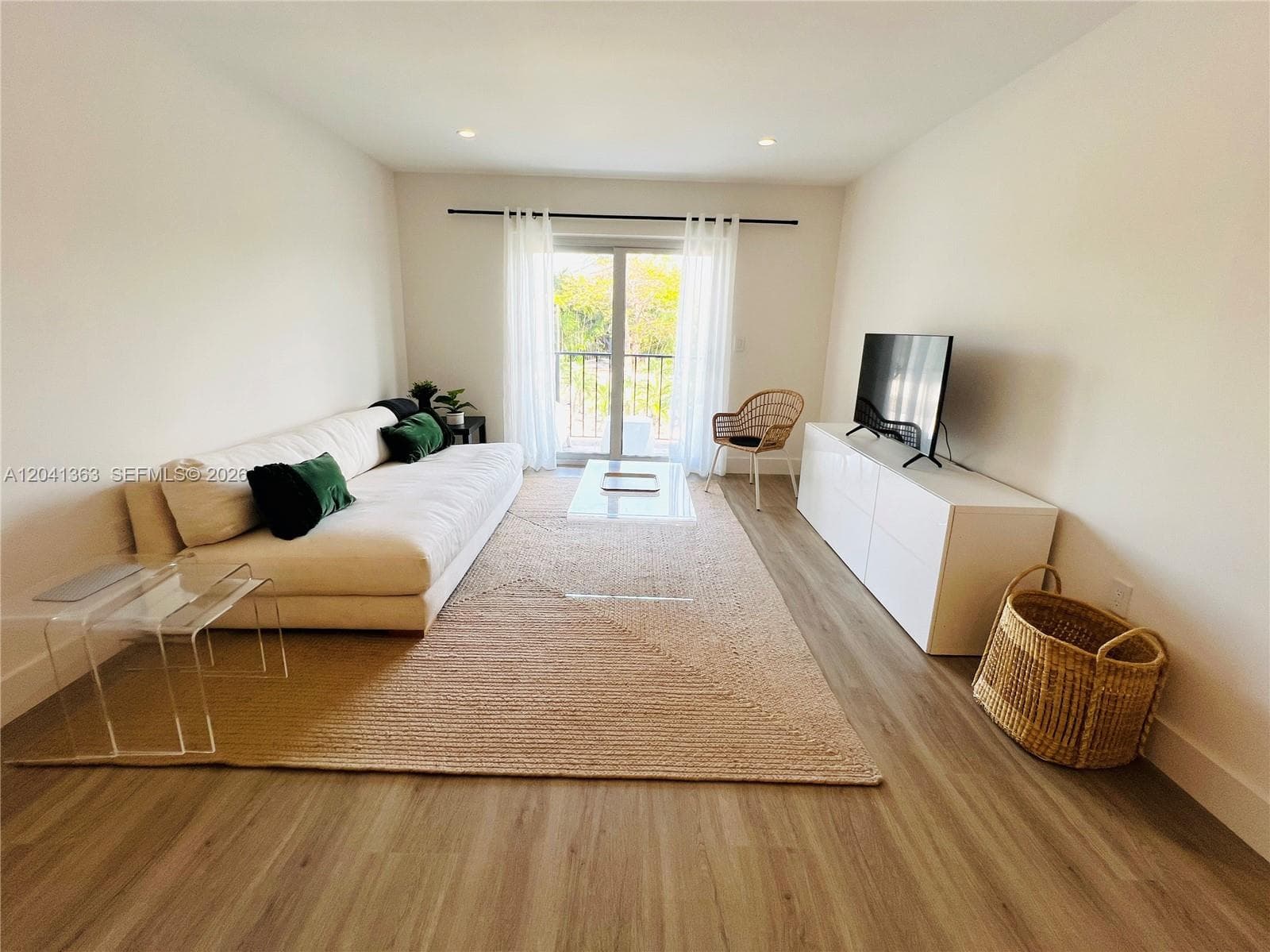 1900 Meridian Ave # 306, Miami Beach, FL 33139 photo 5