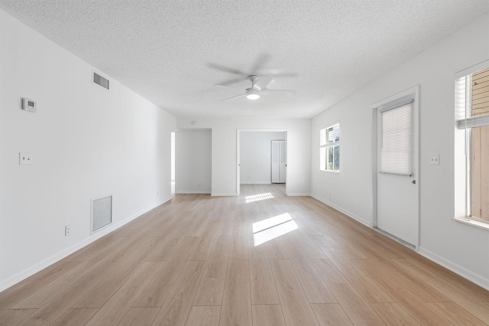 3561 Tall Pine Way # D-2, FL 33463 photo 3