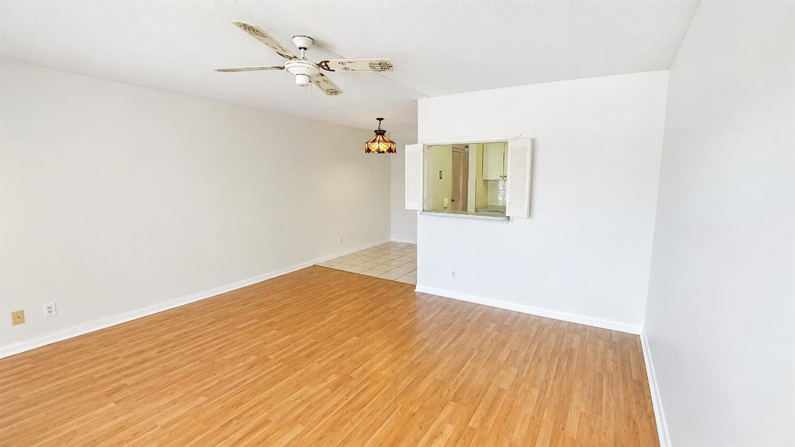 338 Camden O, West Palm Beach, FL 33417 photo 2