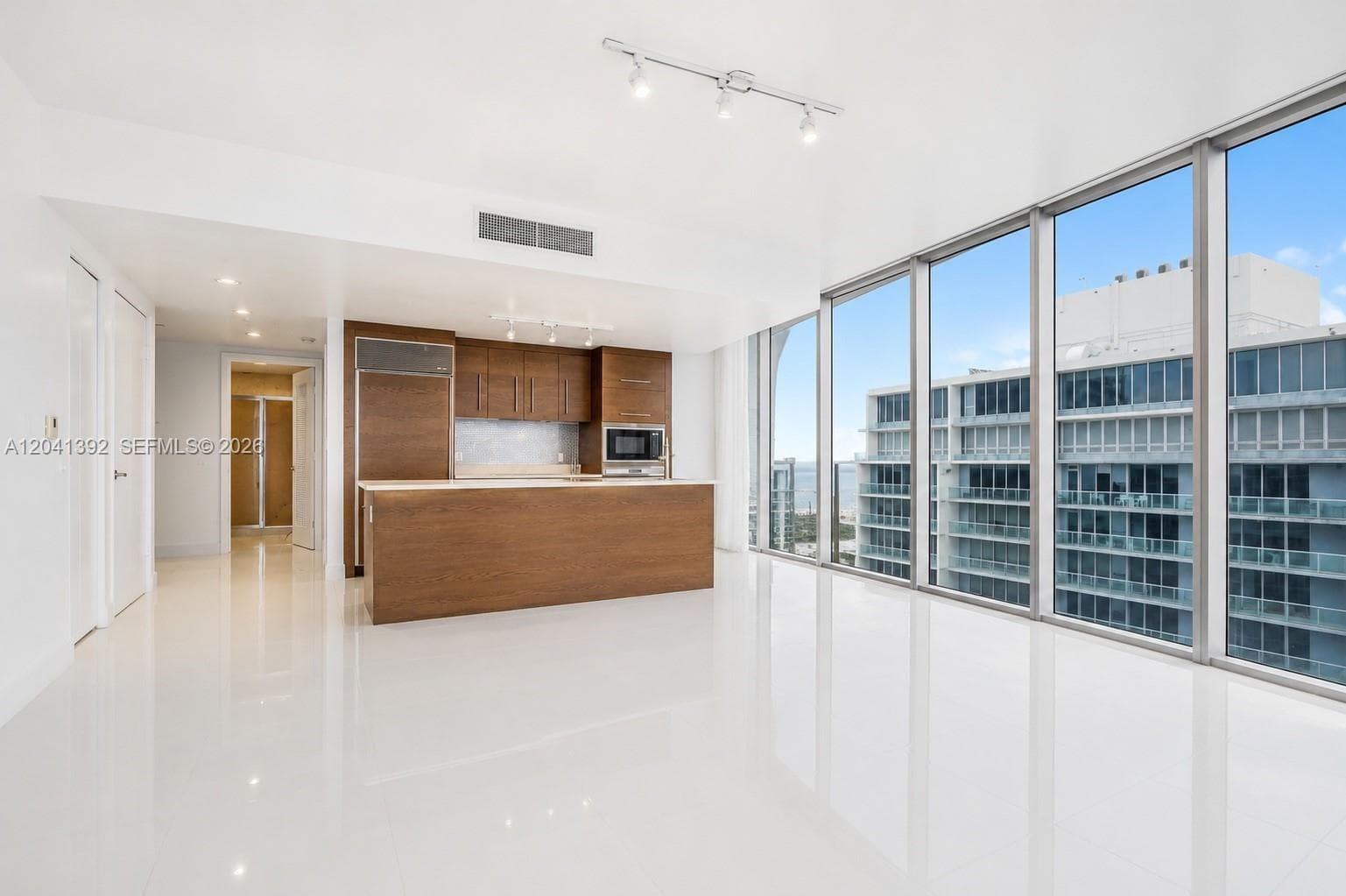 475 BRICKELL AVE # 4715, Miami, FL 33131 photo 4