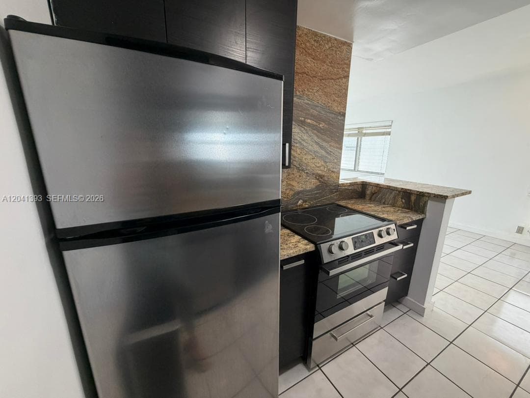 641 Espanola Way # 3, Miami Beach, FL 33139 photo 3