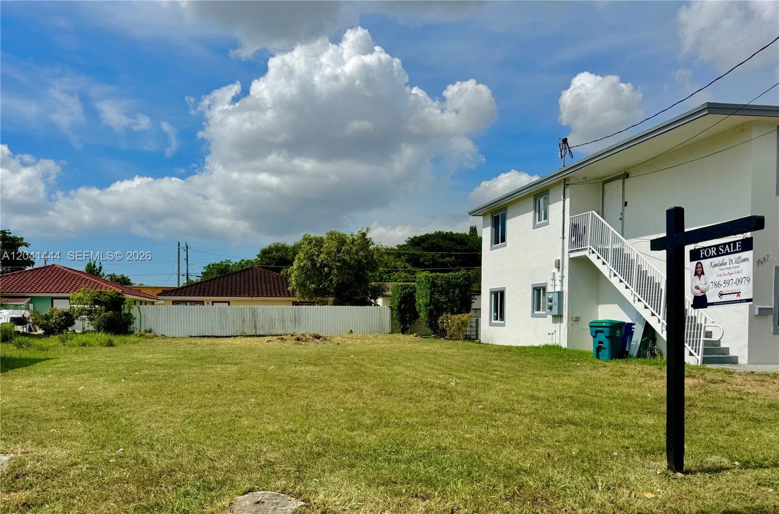 1512 NW 60th St, Miami, FL 33142 photo 2
