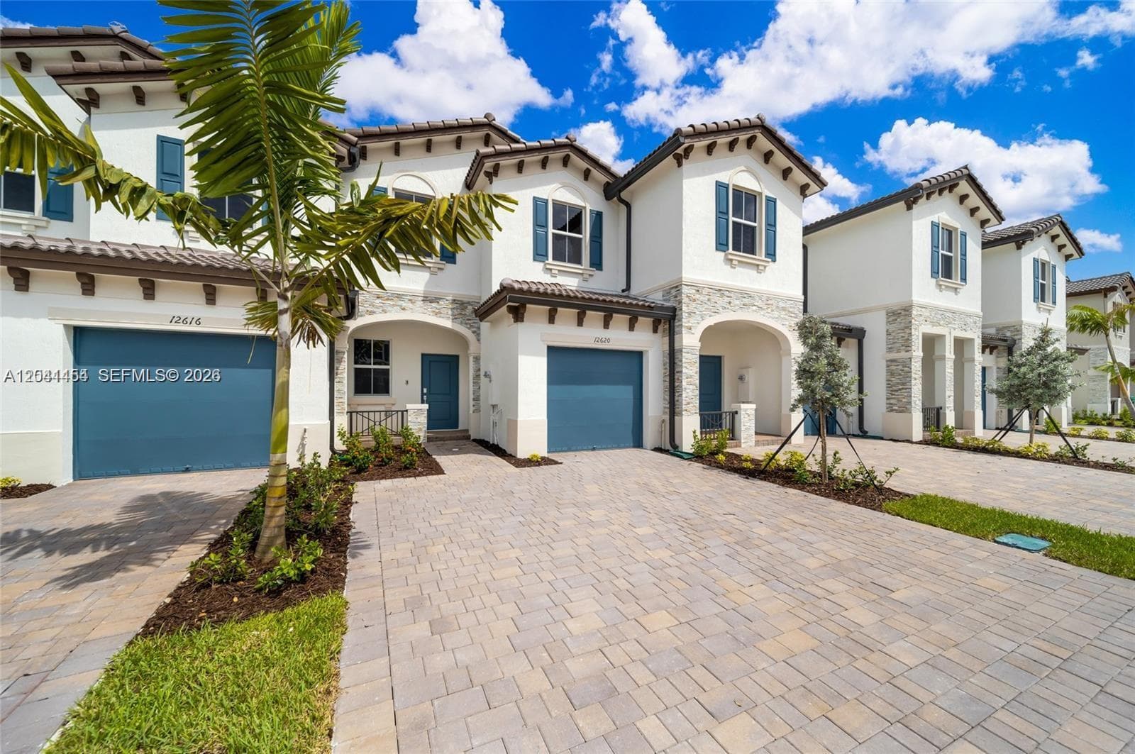 12620 NW 23rd Pl, Miami, FL 33167 photo 2