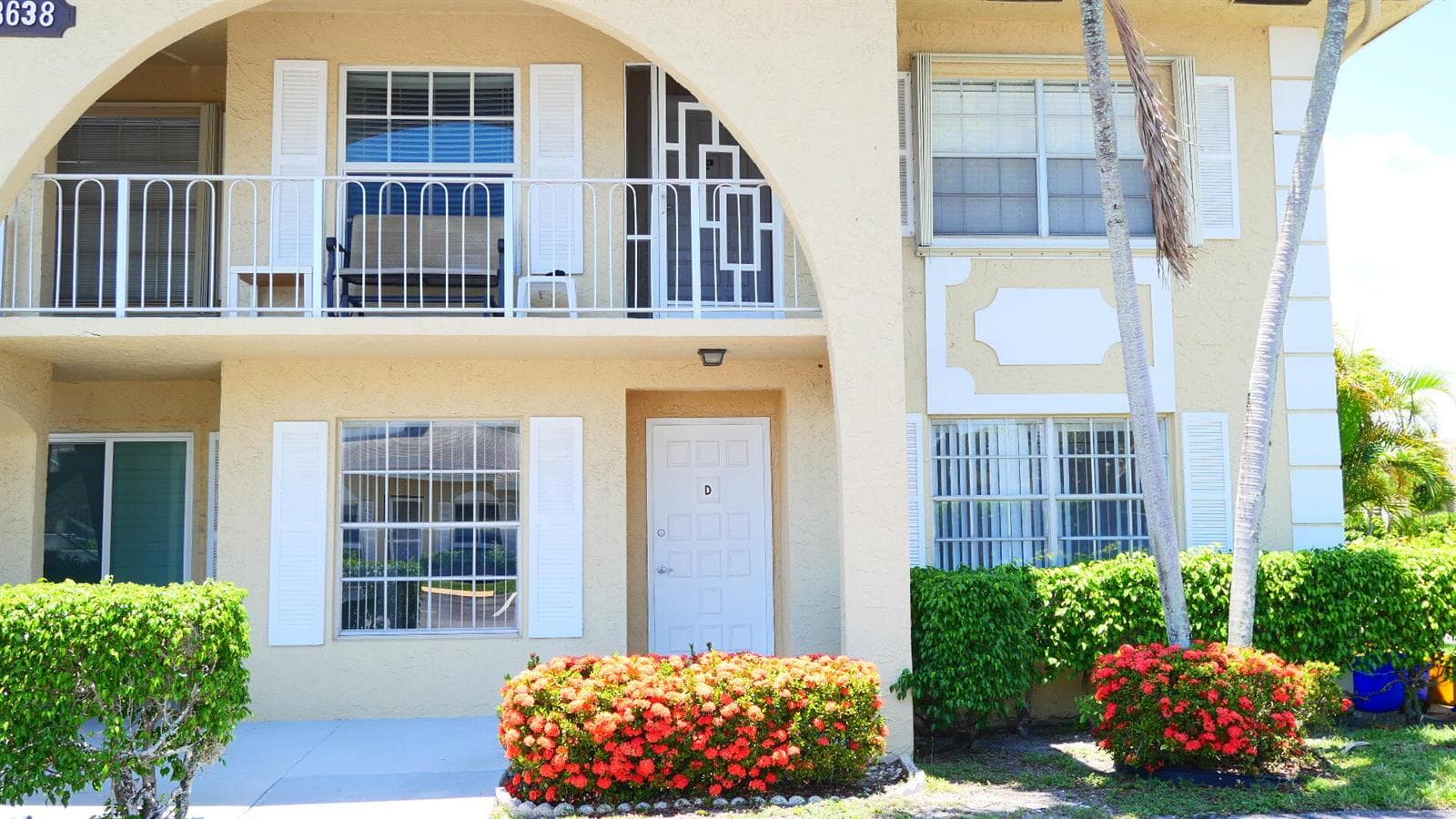 13638 Via Flora # D, Delray Beach, FL 33484 photo 2