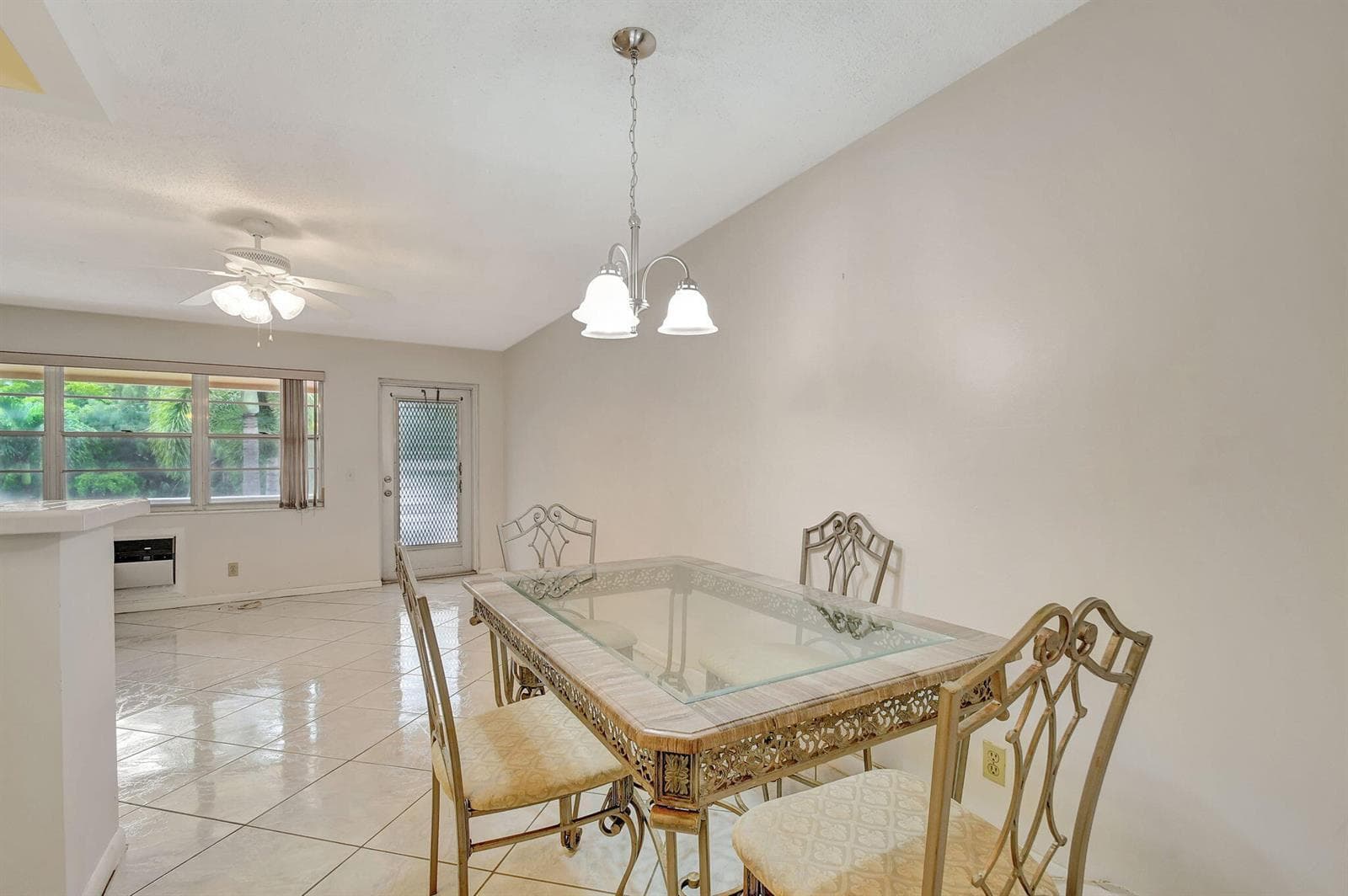 70 Camden C, West Palm Beach, FL 33417 photo 5
