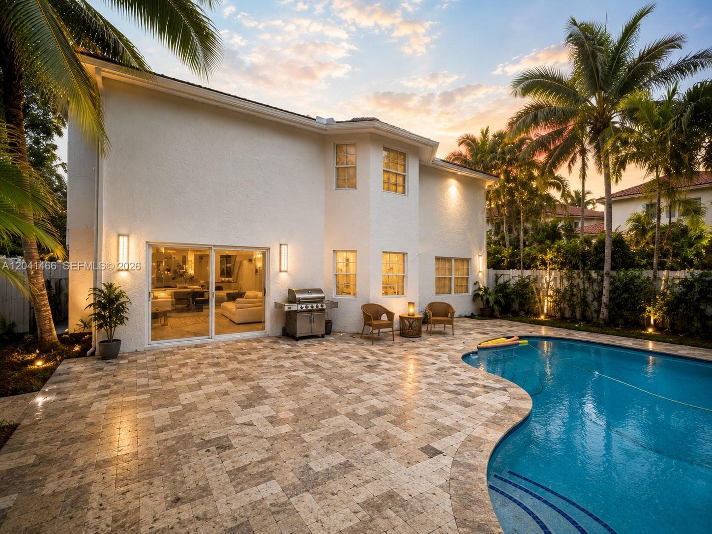 85 Gables Blvd, Weston, FL 33326 photo 3