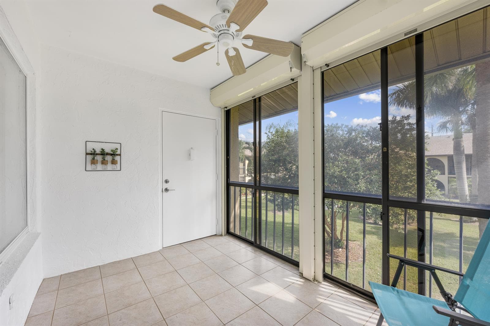 313 Pine Ridge Circle # C-2, FL 33463 photo 3