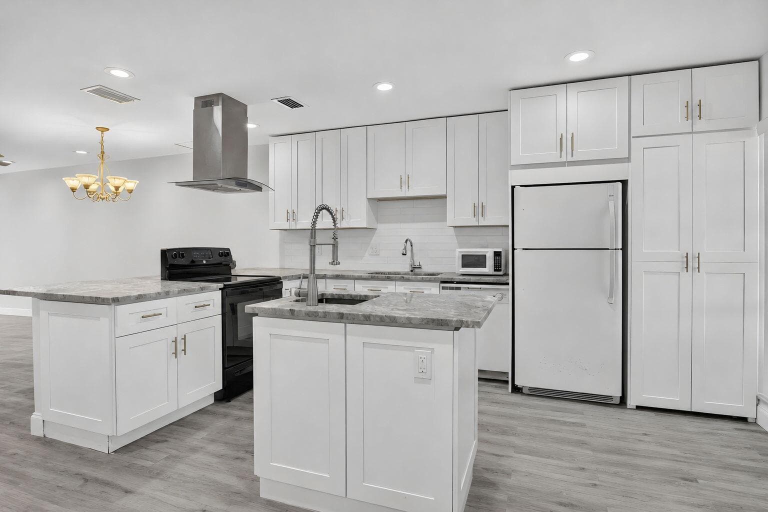 20846 Vinesta Circle, Boca Raton, FL 33433 photo 3